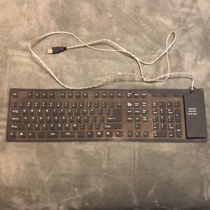 Flexible/Foldable Travel Keyboard